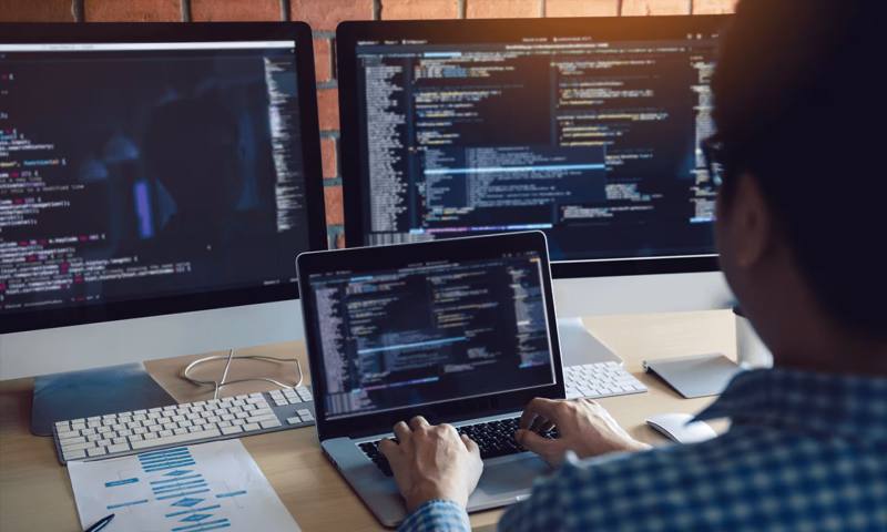 数据科学选型:R与Python如何赋能盐亭县网站建设?